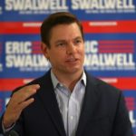 FBI局长促公布对“中国女间谍”方芳调查文件 涉事议员：因为我是州长竞选热门人选