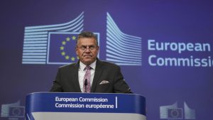 欧盟高官证实正探索与美英建立西方钢铁联盟 应对中国产能过剩