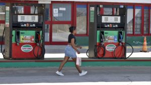 美国允许俄罗斯油轮抵达古巴作为加勒比岛国的可能生命线