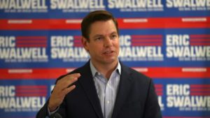 FBI局长促公布对“中国女间谍”方芳调查文件 涉事议员：因为我是州长竞选热门人选