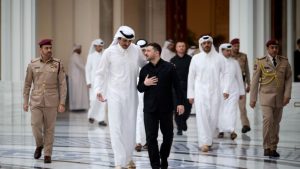 泽连斯基:100%确信俄正向伊朗提供中东美军情报,这符合俄利益