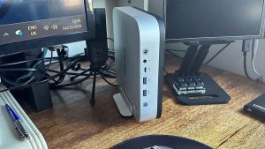 Minisforum AI X1 Pro 470 评测：时尚迷你 PC 台式机中的 AMD Gorgon Point