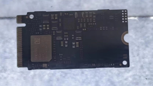 三星准备 PCIe 5.0 QLC SSD,配备基于开源 RISC-V 架构的控制器 – BM9K1 为“个人 AI 工作负载”提供高达 11.4 GB/s 的速度