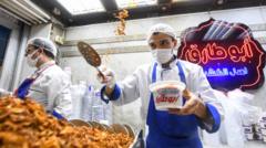 随着能源危机加深，埃及的商店和餐馆被告知提前关门