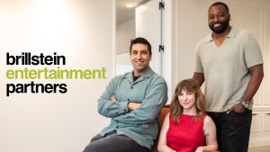 Brillstein Entertainment Partners 宣传喜剧部的 Dari Bani、Geordan Somerville 和 Julia Weinstock