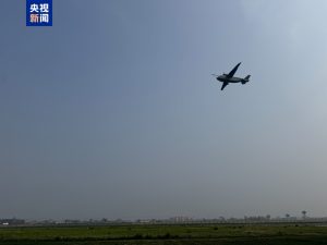 可载重 3.5 吨的“无人空中重卡”，长鹰-8 成功首飞