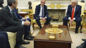 伊朗战争:特朗普批评默茨并威胁北约