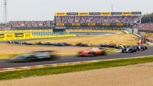 日本F1：哦不，他们对所有快弯做了什么？