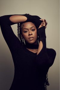 摩西·英格拉姆与 UTA 签约(独家)