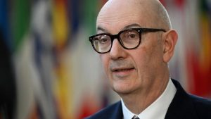 中东战争:七国集团召开财政、能源会议讨论经济影响