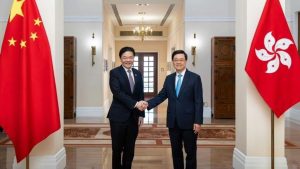 星总理黄循财:香港是中国的金融中心 与新不同 两地合作与竞争共存