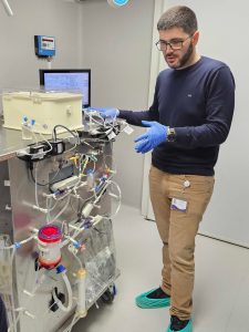 女性子宫首次在体外存活