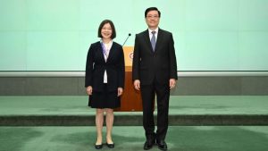 退休公务员谢小华「翻阉」当政制局长 惟过往未有相关经验