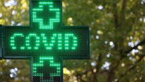 法国等23个国家发现一种突变数量创纪录的新变种新冠病毒