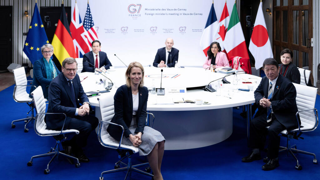 G7会议结束各国重申：必须永久恢复霍尔木兹海峡的通航自由   鲁比奥表示：美国在伊朗的军事行动可能将在“两周内”结束