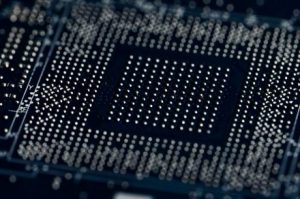 科学家制造了一种可以在比熔岩更热的温度下工作的芯片