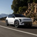 起亚覆盖全动力总成基础：新款Seltos、EV3亮相纽约车展