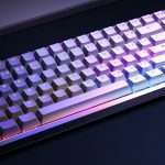 NZXT 的铝制 Function Elite 霍尔效应游戏键盘回到最低价 50 美元