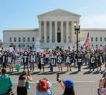 美国最高法院似乎对特朗普限制出生公民权的计划持怀疑态度