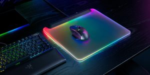 这款 Razer RGB 背光鼠标垫已为您的战场做好准备，历史最低价格为 80 美元
