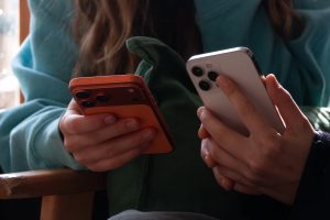 苹果公司在三月份停止销售所有产品。查看列表。