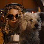 《超级少女》在 DC 的新预告片中前往另一个世界