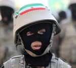 报道和目击者称，伊朗在战争中使用儿童担任安全职务