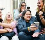 活动人士欢迎 Meta 和 YouTube 在具有里程碑意义的社交媒体成瘾试验中失败