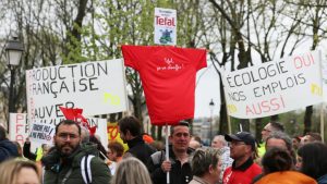 PFAS : 欧洲化学品管理局建议”广泛限制”