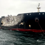 伊朗继续打击海湾国家 袭击并纵火焚烧一艘科威特油轮