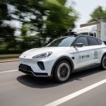 百度机器人出租车堵车造成混乱