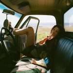 HBO Max 2026 年 4 月阵容：新季《Hacks》和《Euphoria》以及《Marty Supreme》