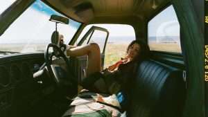 HBO Max 2026 年 4 月阵容：新季《Hacks》和《Euphoria》以及《Marty Supreme》