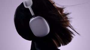 AirPods Max 2 现已在 Apple Store 零售店发售